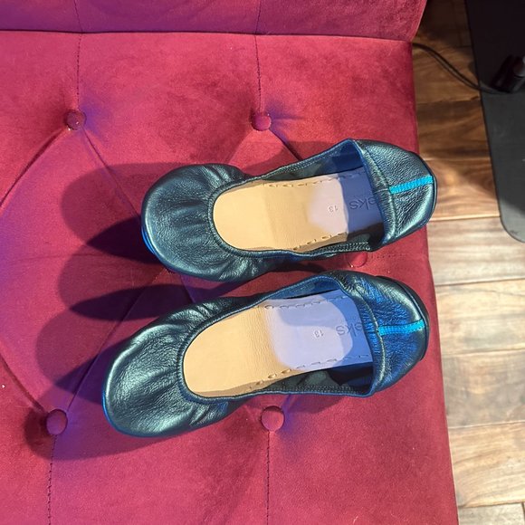 NIB New In Box Tieks Tahitian Pearl WOMENS size 13 Limited Edition - Picture 5 of 5